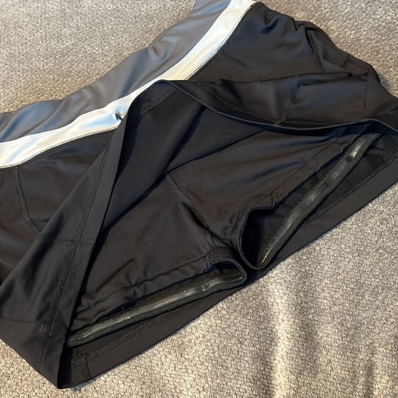 TEK Gear Workout Skort with Pocket - Picture 2 of 10